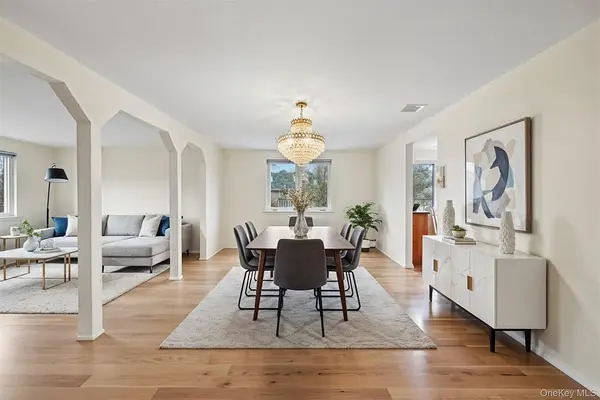 2 Almike Dr, Centereach, NY 11720-3862