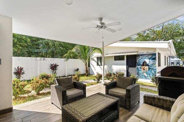 Costa Rica,,Exclusive Beachfront Multi-Unit Villa in Playa Potrero #BWP