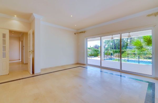 Portugal,,Beautiful Villa Overlooking the Golf Course #QPSAV/Portugal