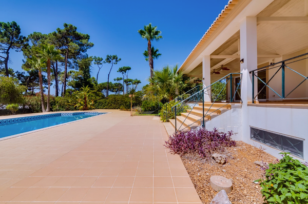 Portugal,,Beautiful Villa Overlooking the Golf Course #QPSAV/Portugal