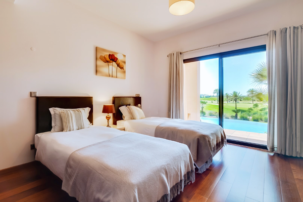 Portugal,,Exceptional 4-Bedroom Villa in the Amendoeira Golf Resort #QPSAV/Portugal