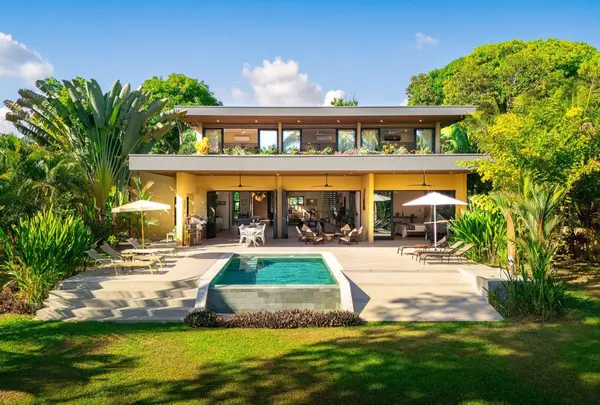 Beachfront Villa in Esterillos Este #LE, Costa Rica, 