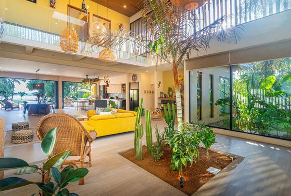 Beachfront Villa in Esterillos Este #LE, Costa Rica,