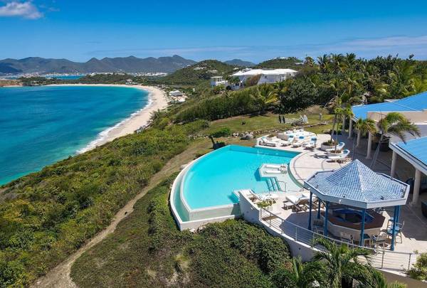 Cliffside Oceanview Villa in Terres Basses #LE, Saint Martin,