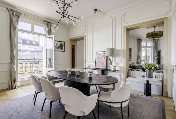 An Iconic Avenue d’Iéna Residence #LE, Paris,