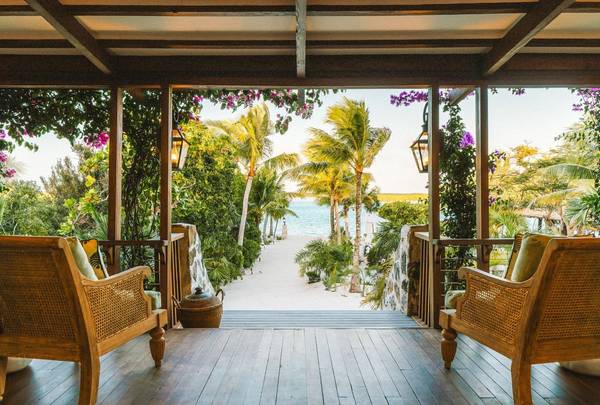 Turks And Caicos Islands,,Grace Bay Beachfront Estate with Private Pool #LE