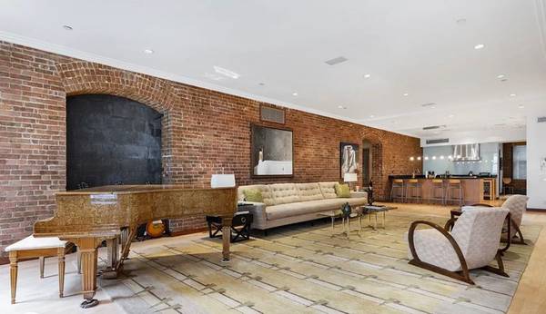 New York, NY 10013,500 Greenwich St RM 401