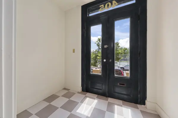 405 Irving Ave, Brooklyn, NY 11237-5939