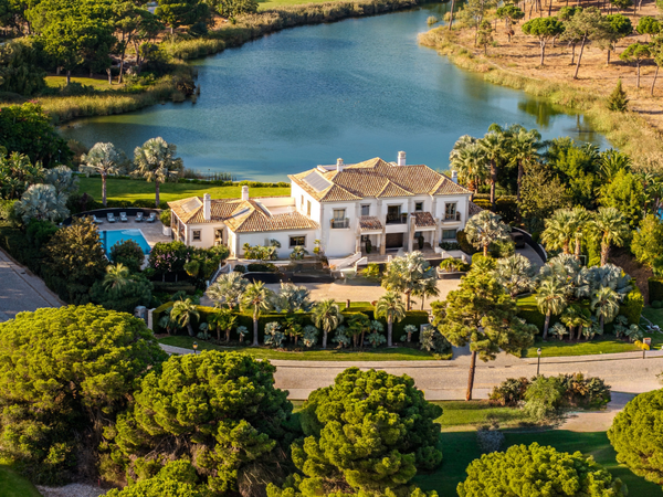 Exquisite Lakefront Villa in Quinta do Lago #QPSAV, Algarve,