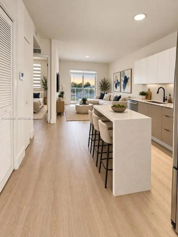 501 N Dixie Hwy # B207 HALLANDALE BEACH, Fl 33009,
