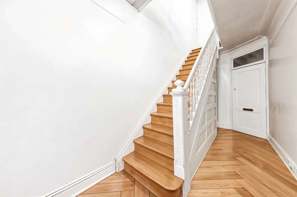 405 Irving Ave, Brooklyn, NY 11237-5939