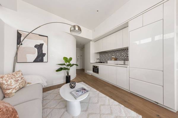 123 Washington St APT 30F, New York, NY 10006