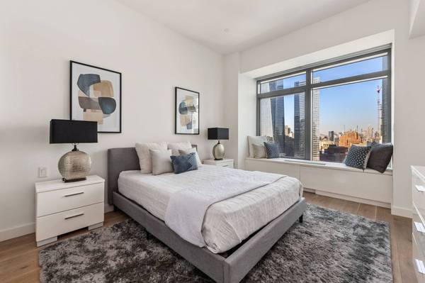 123 Washington St APT 30F, New York, NY 10006