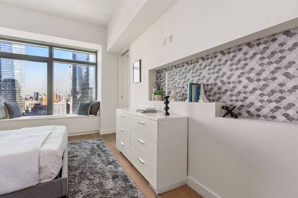 123 Washington St APT 30F, New York, NY 10006