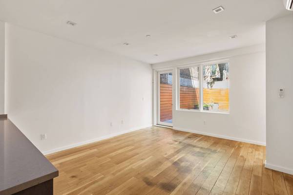 311 Hart Street Unit #1B, Brooklyn, York 11206