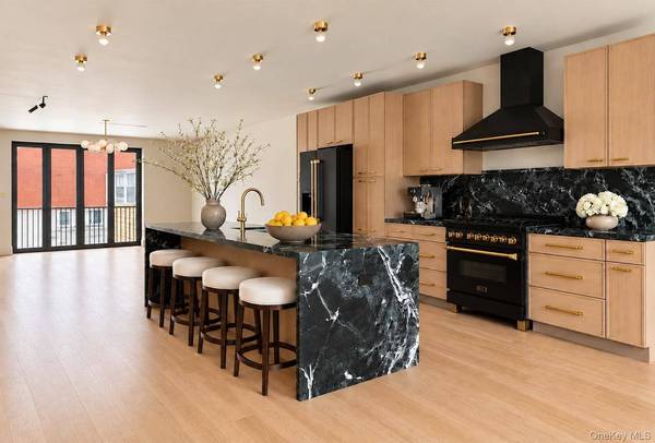 405 Irving AVE, Brooklyn, NY 11237