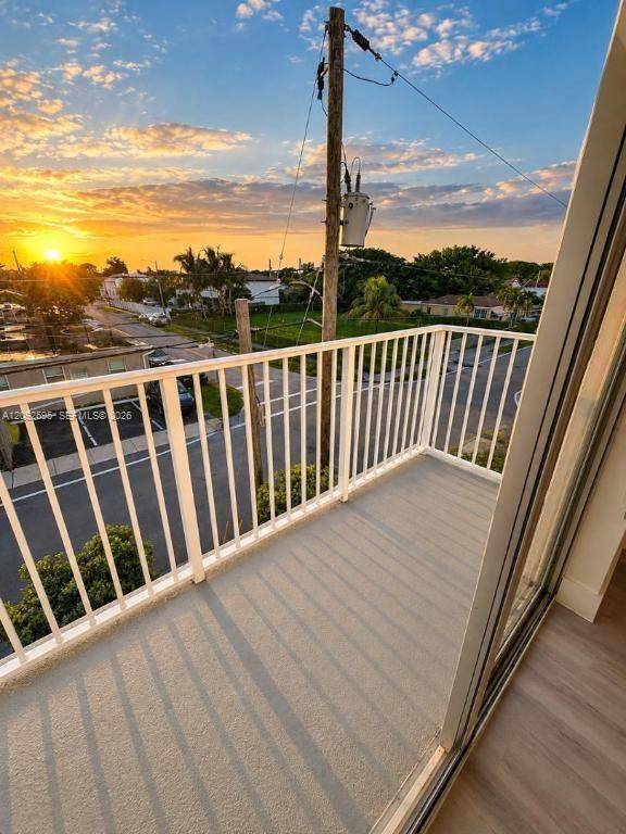 501 N Dixie Hwy # B207 HALLANDALE BEACH, Fl 33009,