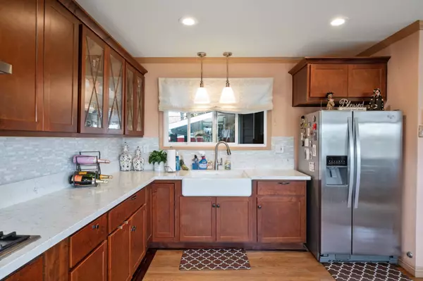 216 N Goodhope Ave, San Pedro, CA 90732-2710