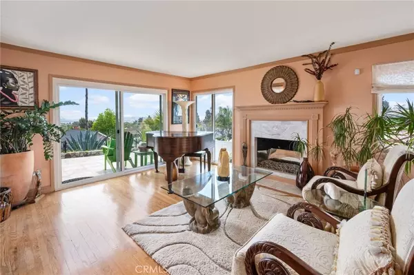 216 N Goodhope AVE, San Pedro, CA 90732