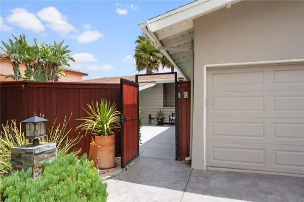 216 N Goodhope AVE, San Pedro, CA 90732