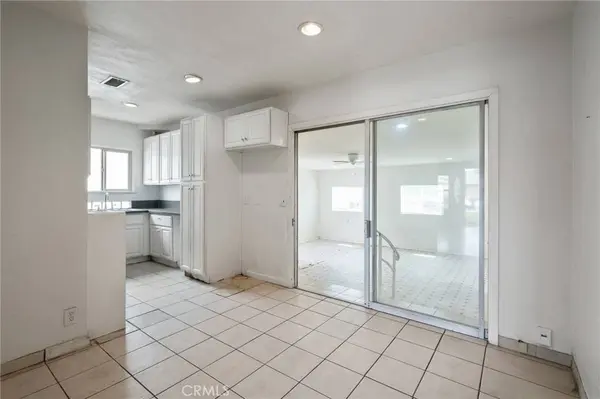 2736 E Jackson, Carson, CA 90810