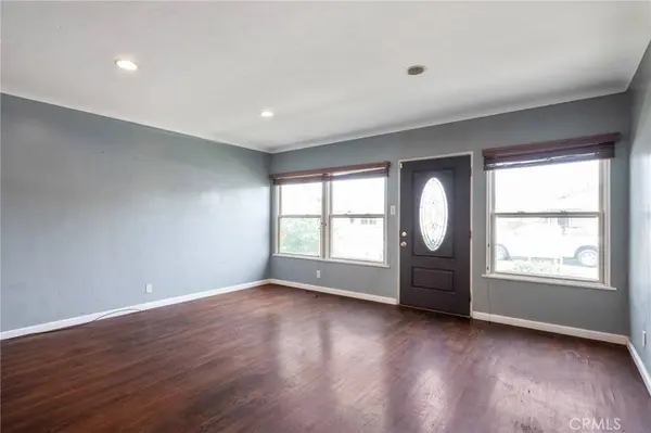 2736 E Jackson, Carson, CA 90810