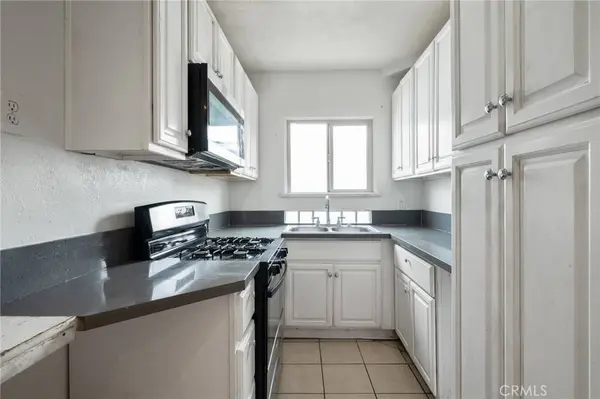 2736 E Jackson, Carson, CA 90810