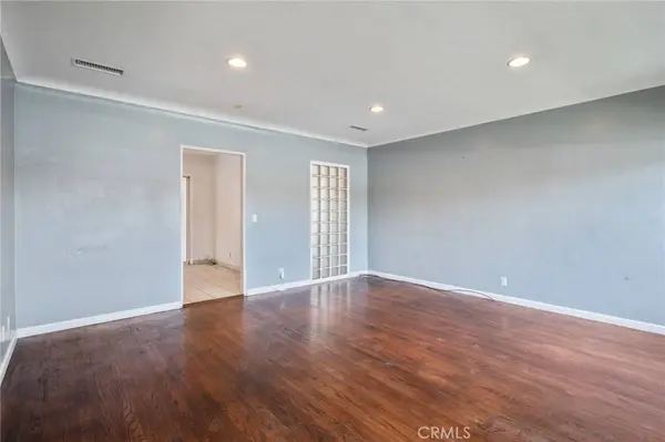 2736 E Jackson, Carson, CA 90810