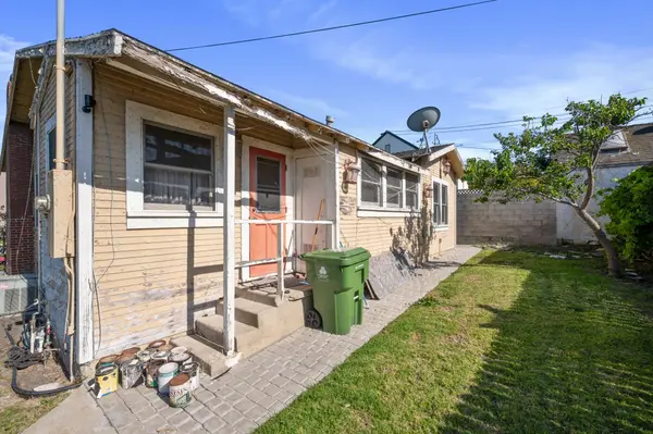 1401 S Weymouth Ave, San Pedro, CA 90732-3944