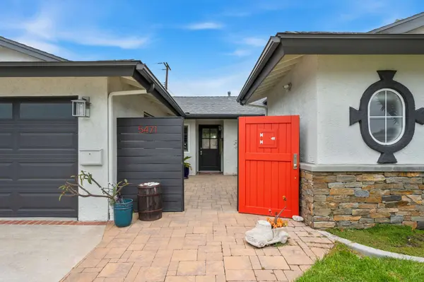 5471 Meadowlark Dr, Huntington Beach, CA 92649-2641