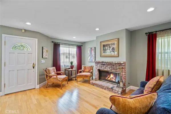 627 S Meyler ST, San Pedro, CA 90731