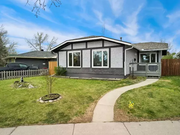 636 Midridge DR SE, Calgary, AB T2X 1C1