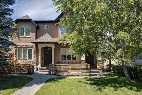 529 34 ST NW #4, Calgary, AB T2N 2X8