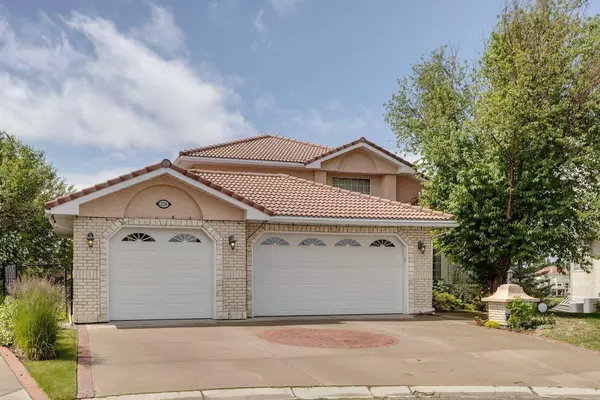 228 Hamptons GN NW, Calgary, AB T3A 5A8
