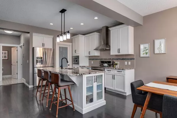 1064 Brightoncrest GN SE, Calgary, AB T2Z 1G8