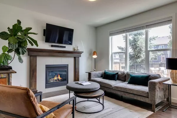 270 Legacy HTS SE, Calgary, AB T2X 0X6