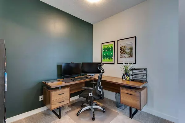 270 Legacy HTS SE, Calgary, AB T2X 0X6