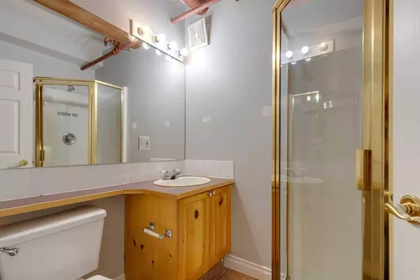 220 11 AVE SE #316, Calgary, AB T2G 0X8