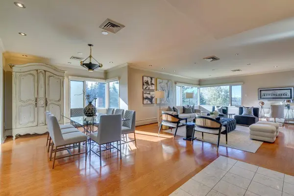 222 Eagle Ridge DR SW #3N, Calgary, AB T2V 2V7