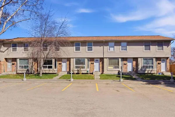 123 Queensland DR SE #60, Calgary, AB T2J 5J4