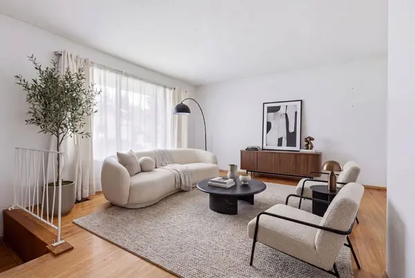 5044 Norris RD NW, Calgary, AB T2K 2P9