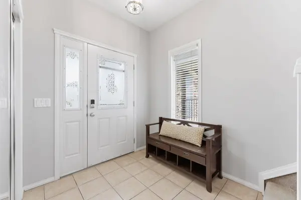 138 Bridlerange PL SW, Calgary, AB T2Y 0K8