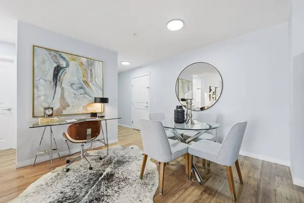 115 Prestwick Villas SE #2223, Calgary, AB T2Z 0M9