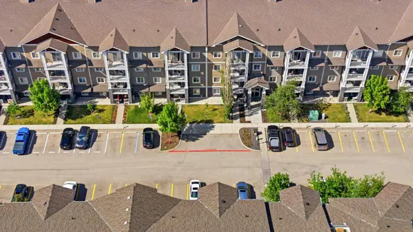115 Prestwick Villas SE #2223, Calgary, AB T2Z 0M9
