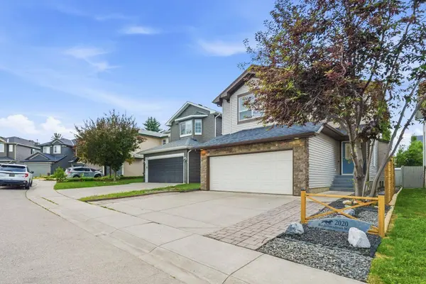 2020 Bridlemeadows MNR SW, Calgary, AB T2Y 4R9