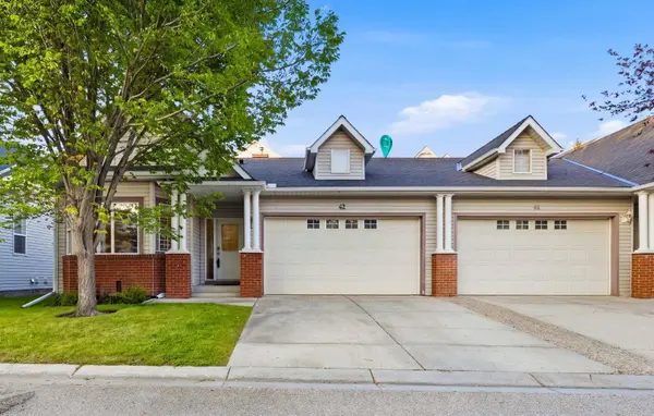 42 Prestwick Pond TER SE
