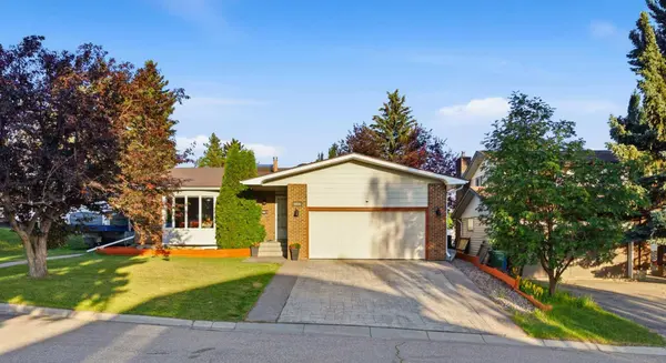 6016 Dalcastle CRES NW, Calgary, AB T3A 1S4