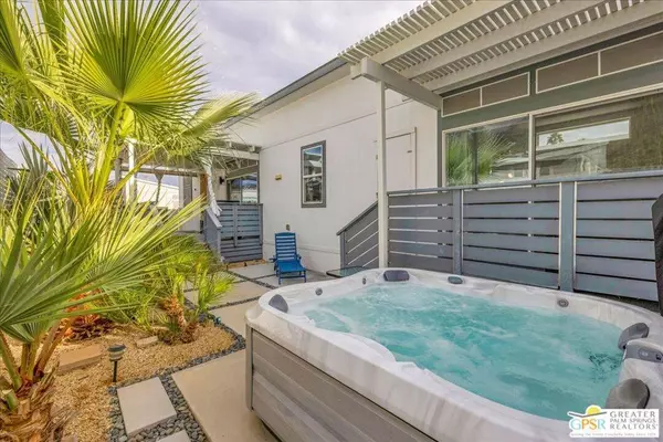 804 Hila LN, Palm Springs, CA 92264