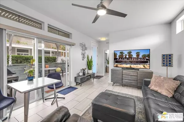 804 Hila Ln, Palm Springs, CA 92264