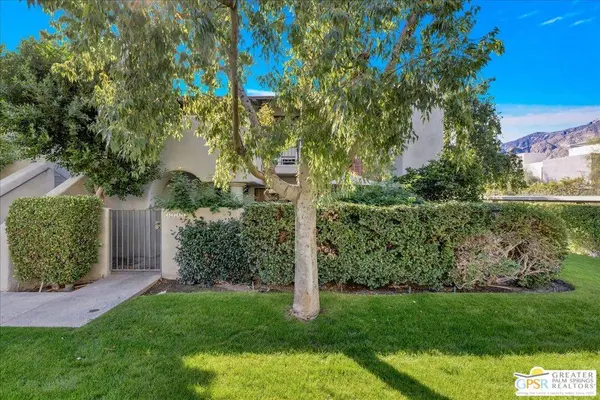 1150 E Amado Rd #17A1, Palm Springs, CA 92262